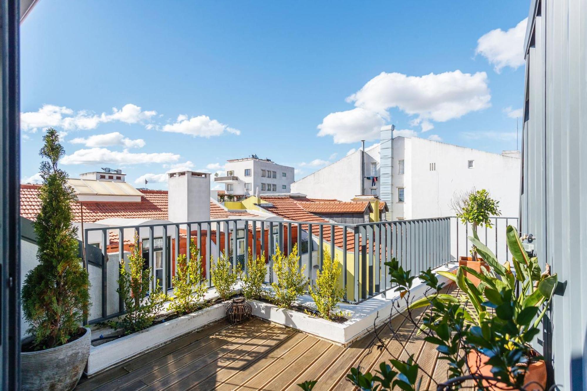 Luxury Suite With Balcony And Shared Accommodation In The Parque Eduardo VII Area Lisboa Dış mekan fotoğraf