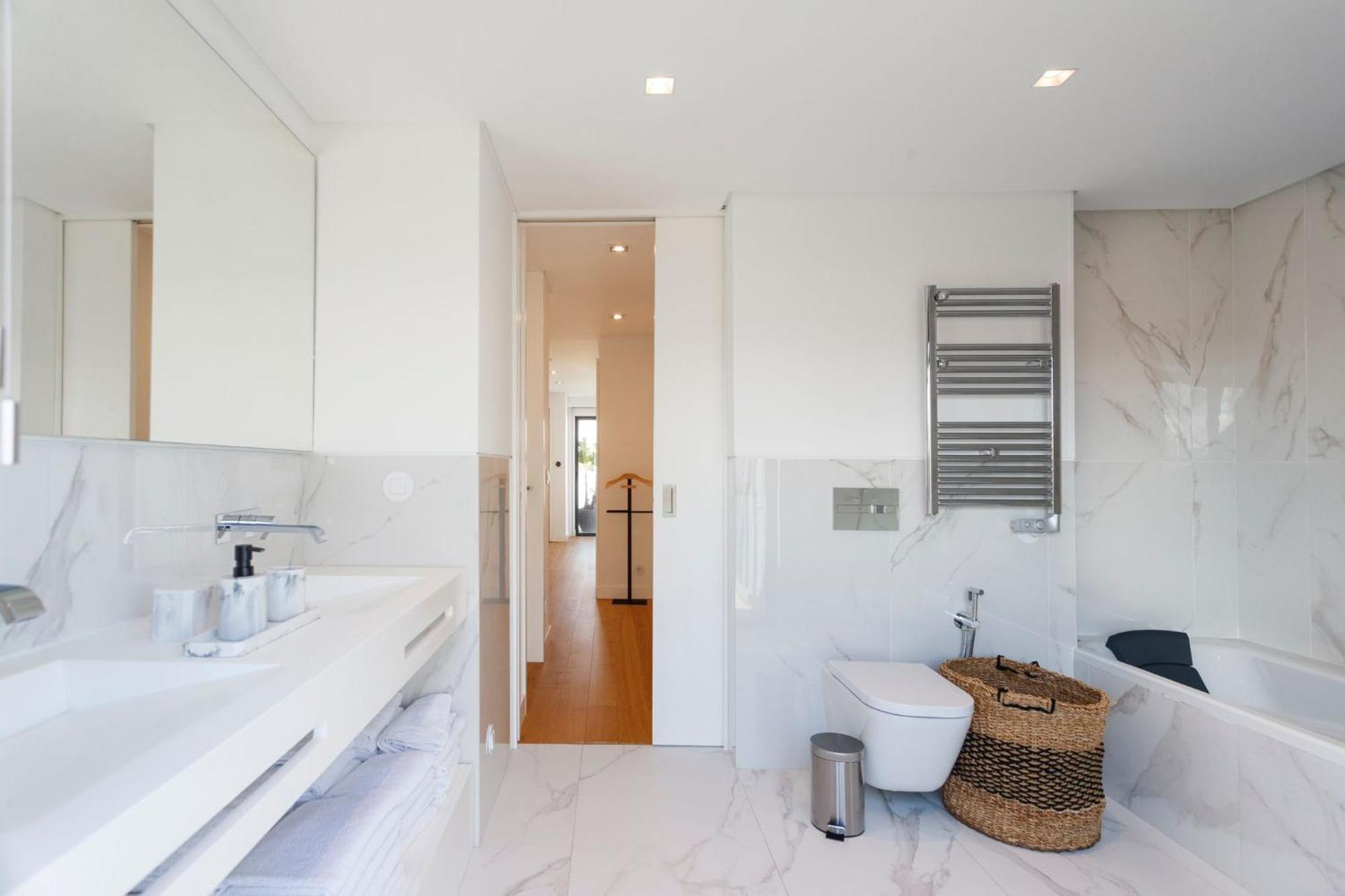 Luxury Suite With Balcony And Shared Accommodation In The Parque Eduardo VII Area Lisboa Dış mekan fotoğraf